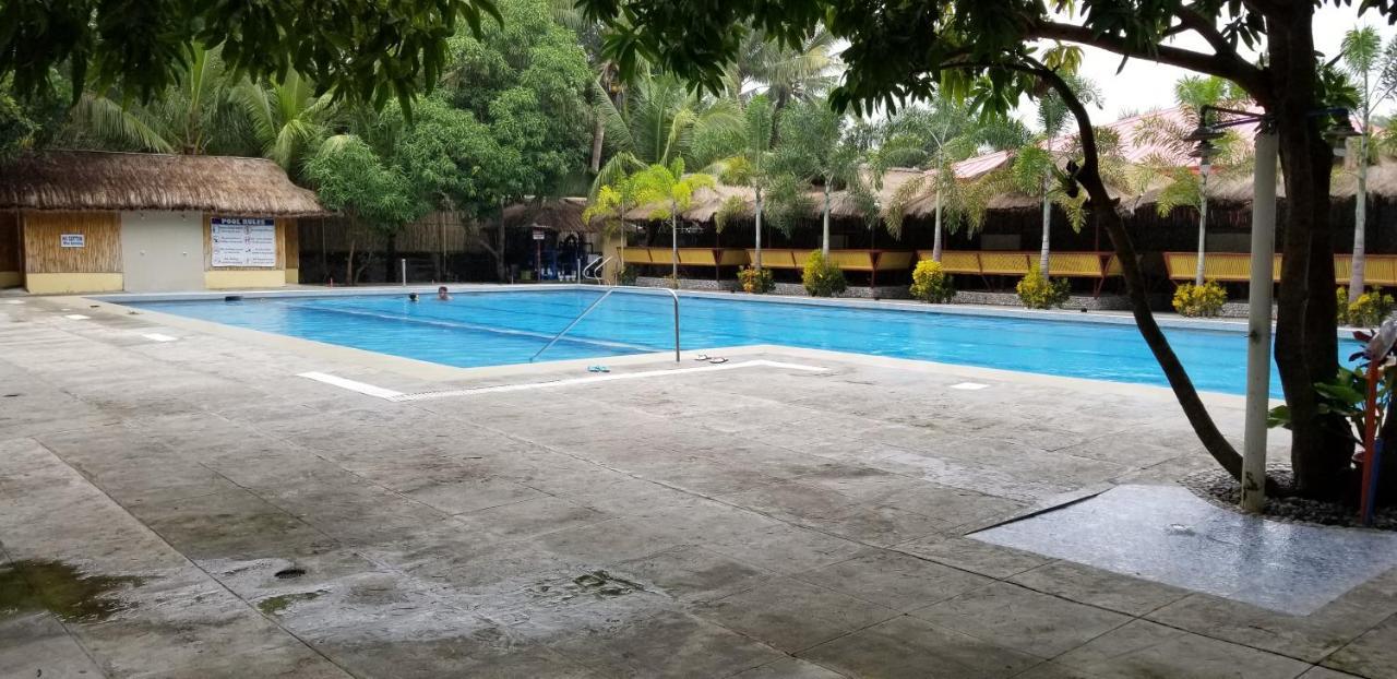 Buenavista Family Inn Tagudin Luaran gambar