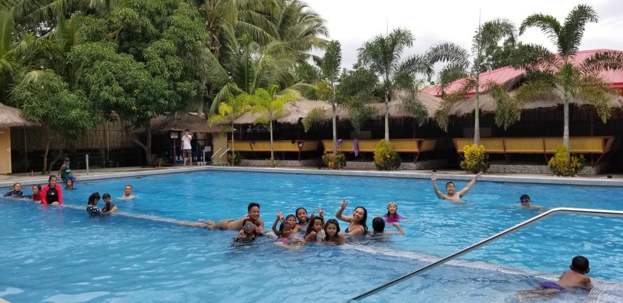 Buenavista Family Inn Tagudin Luaran gambar