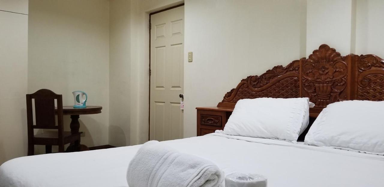 Buenavista Family Inn Tagudin Luaran gambar