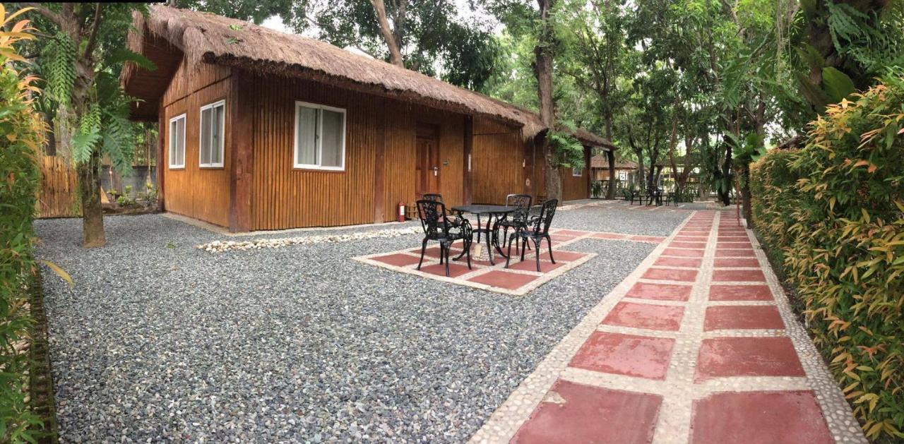 Buenavista Family Inn Tagudin Luaran gambar