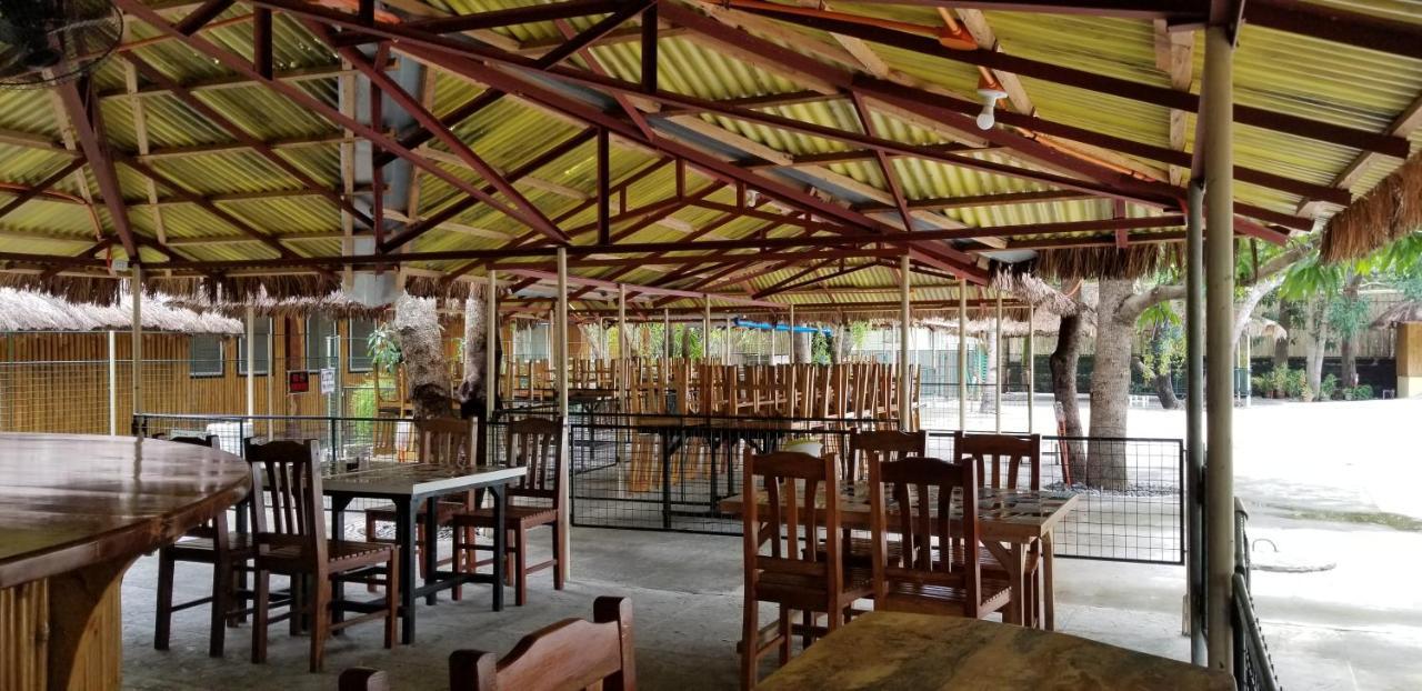 Buenavista Family Inn Tagudin Luaran gambar